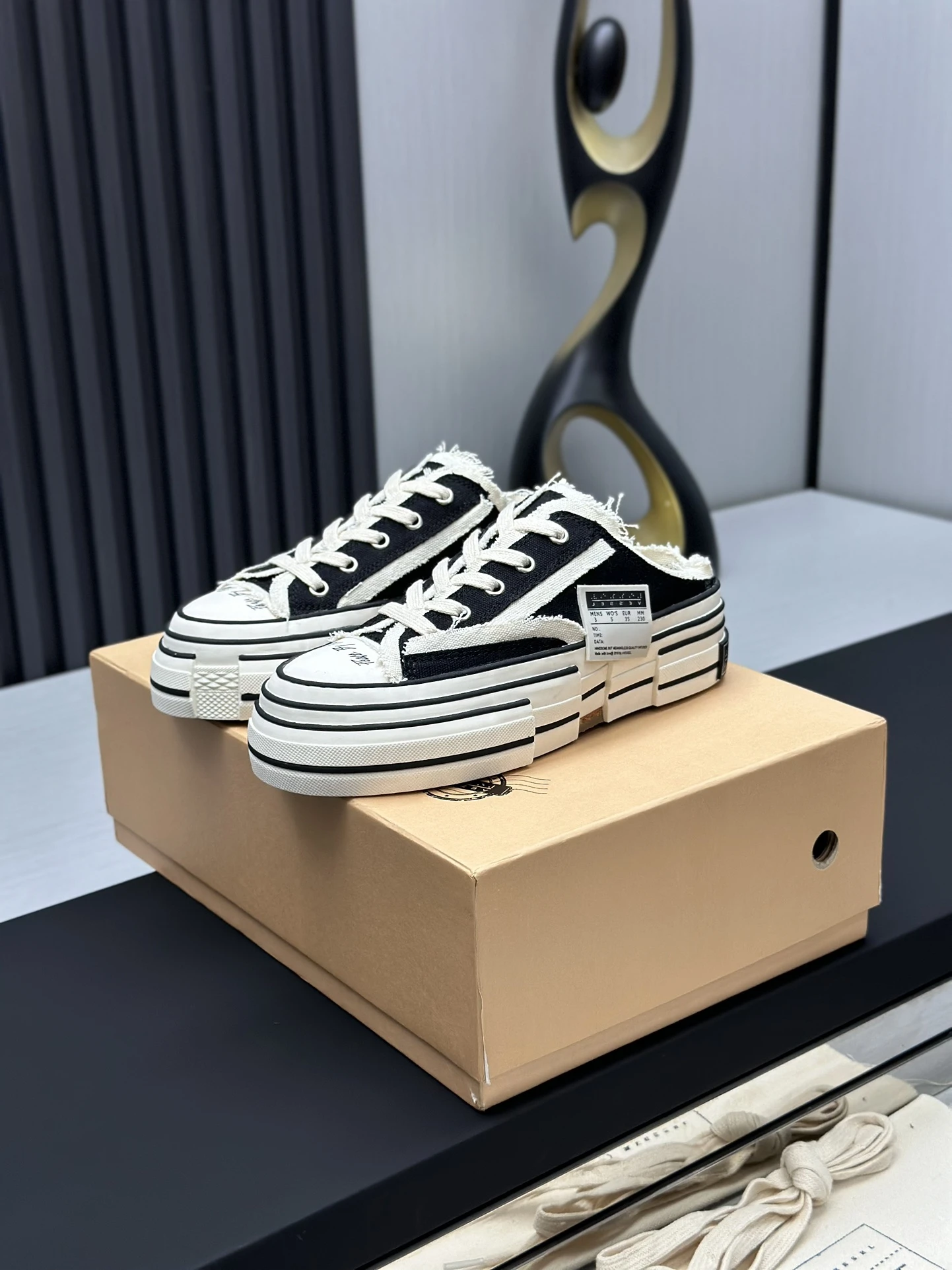 XVESSEL Sneakers — 1aedafdd