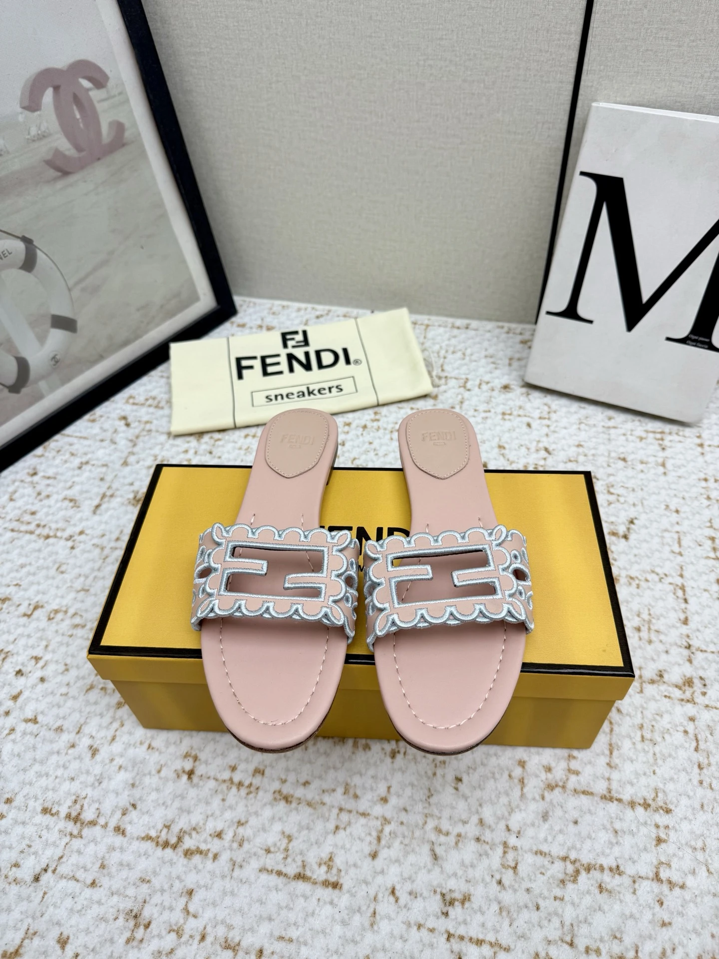 Fendi Slippers — e1441065