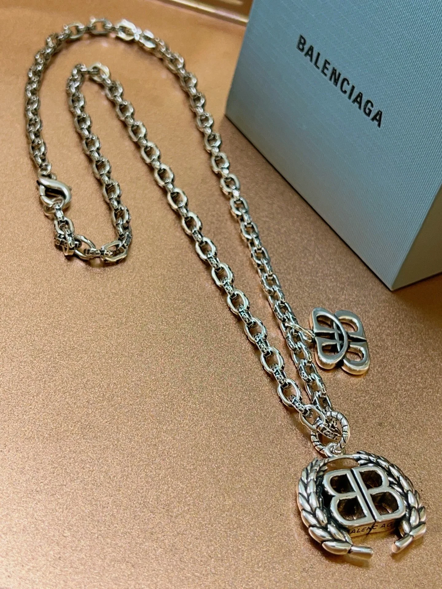 Balenciaga Jewellery — 54f8ef08