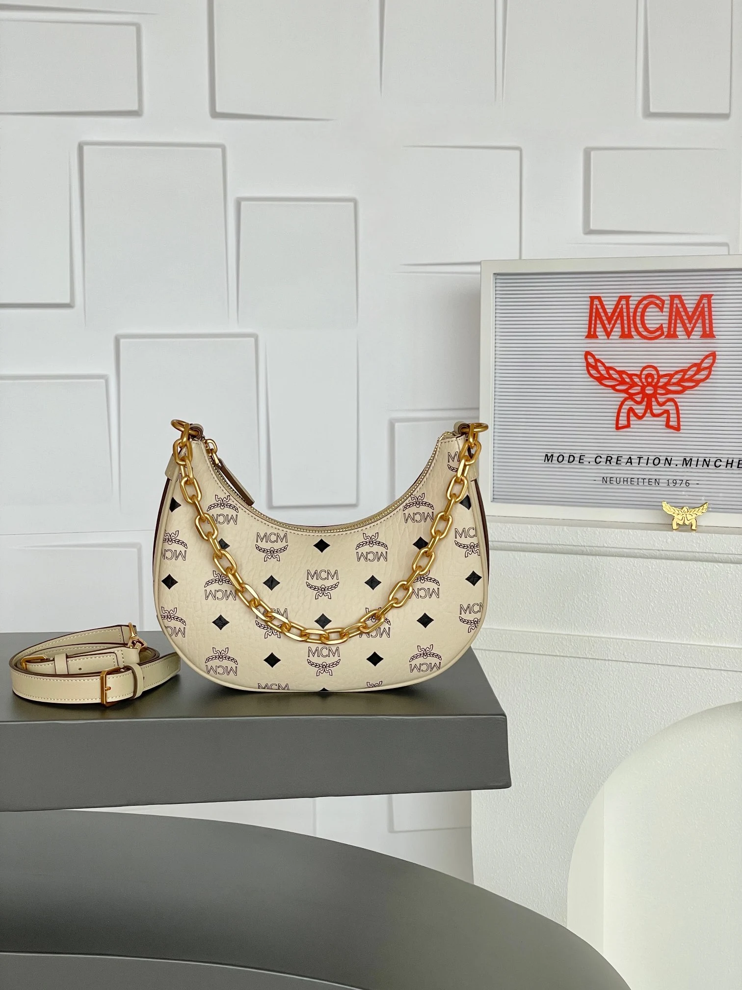 MCM Bag — 7a7e5cb4