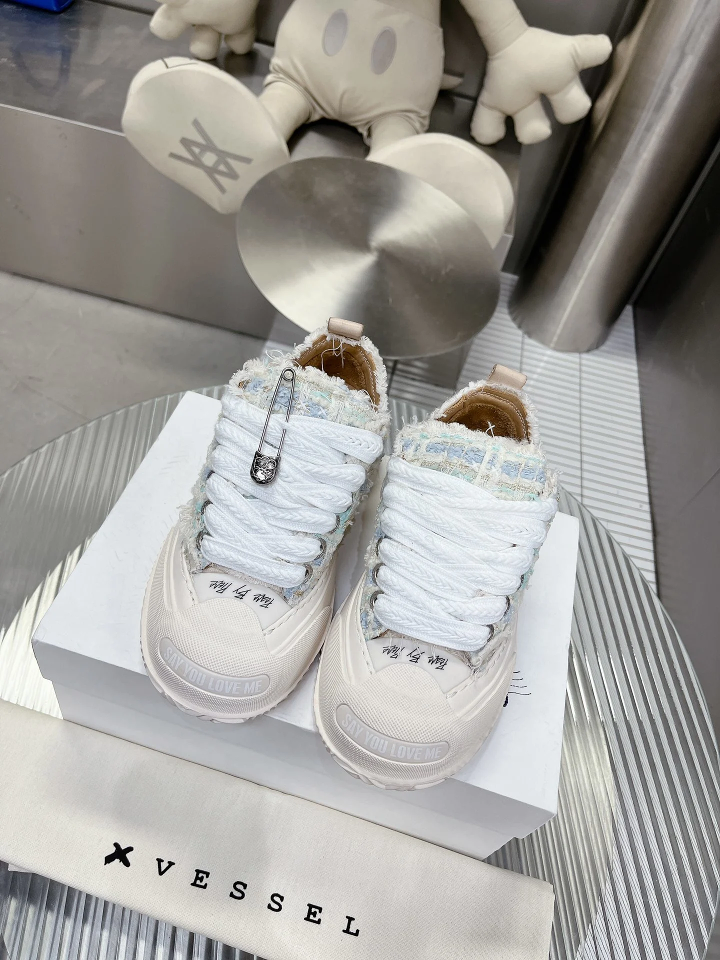 XVESSEL Sneakers — 6d898fa5