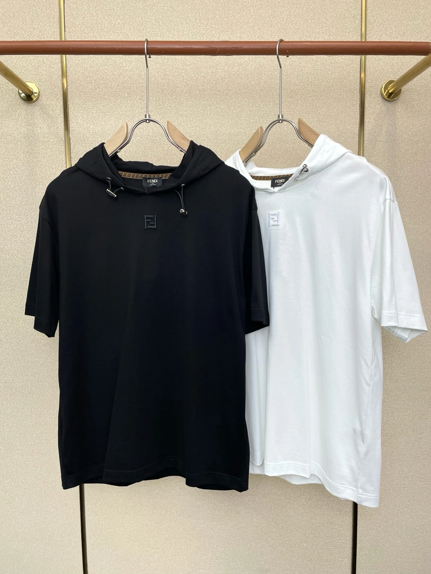 Fendi T-Shirt — 2df53676