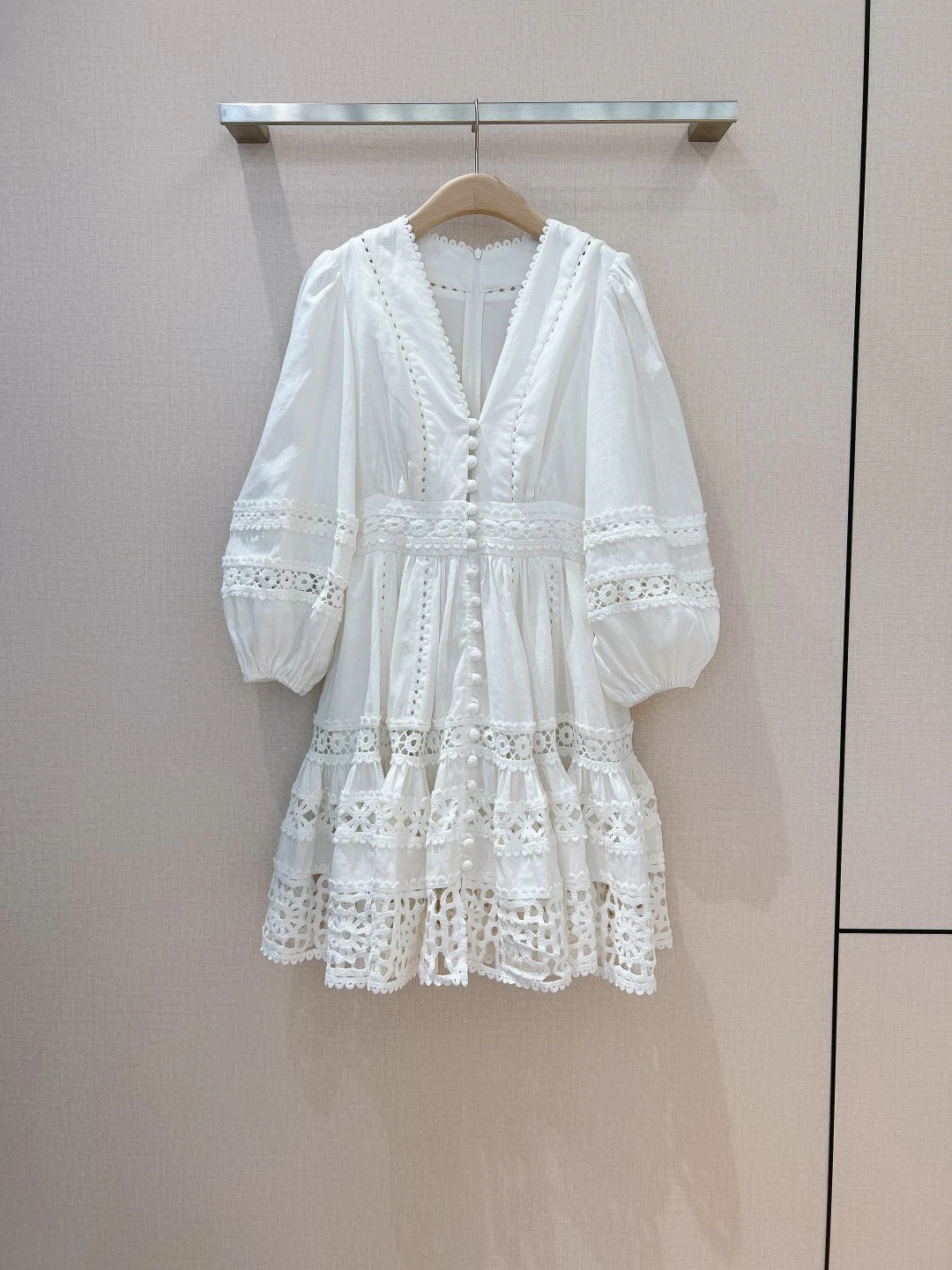 Dresses — 25f83cde