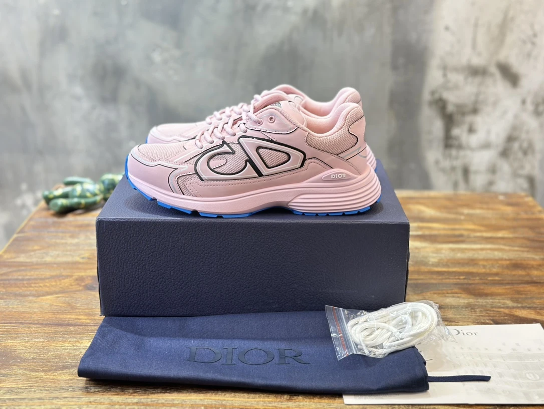 Dior Sneakers — 4034e221