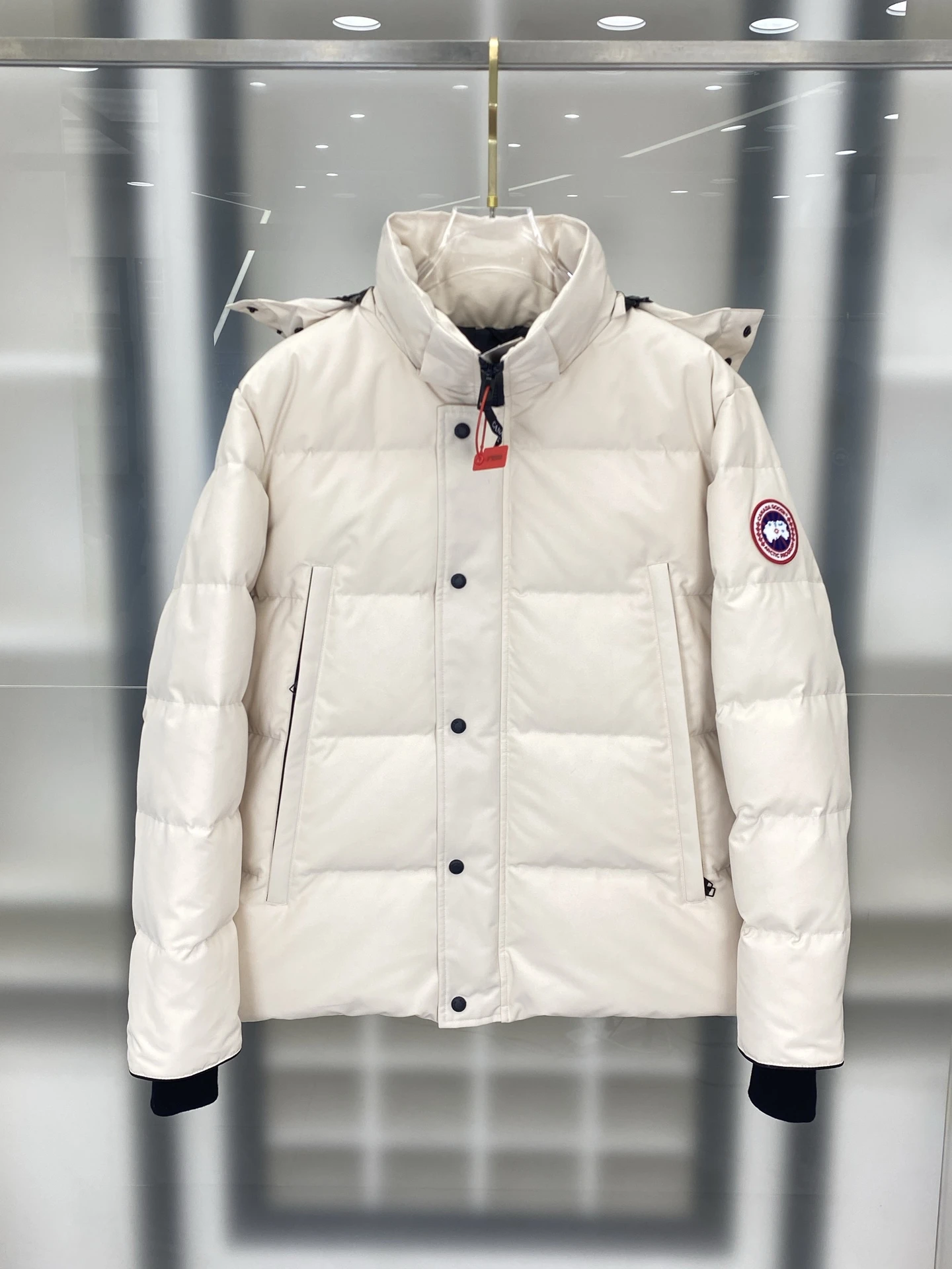 Canada Goose Down Jacket — 6bc293ae