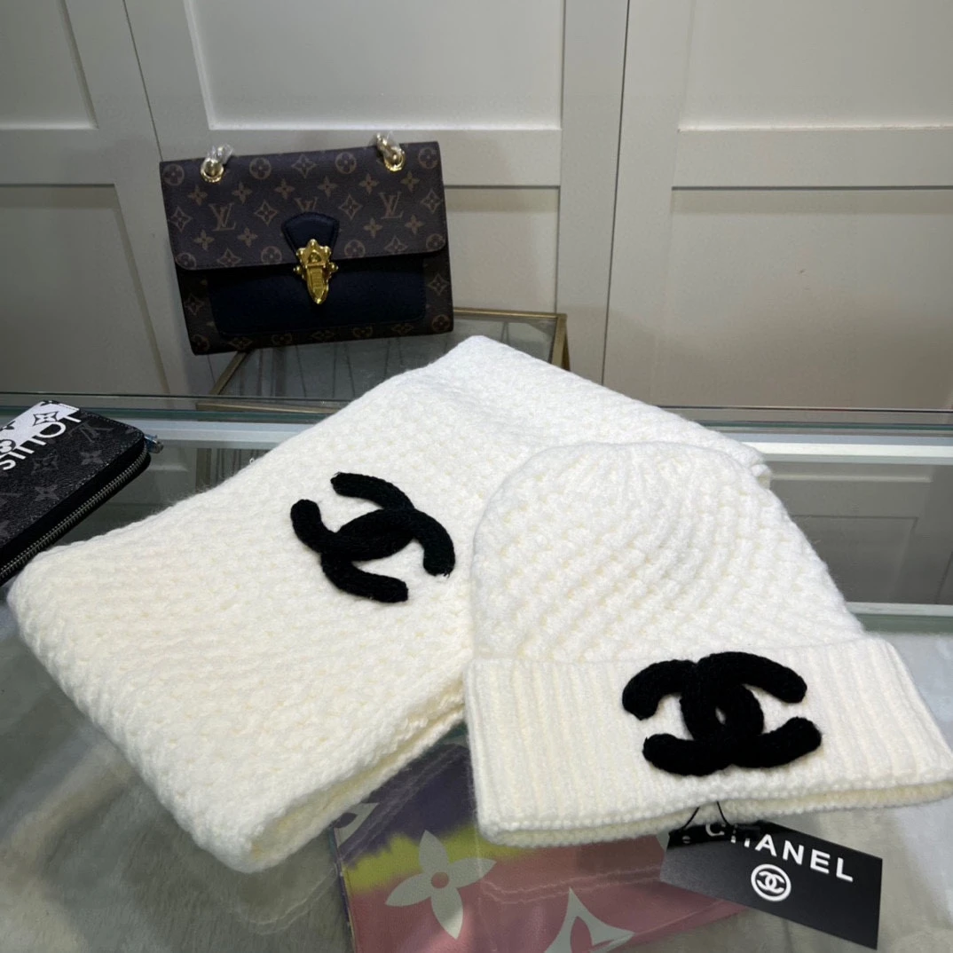 Chanel Hat — e50124c2