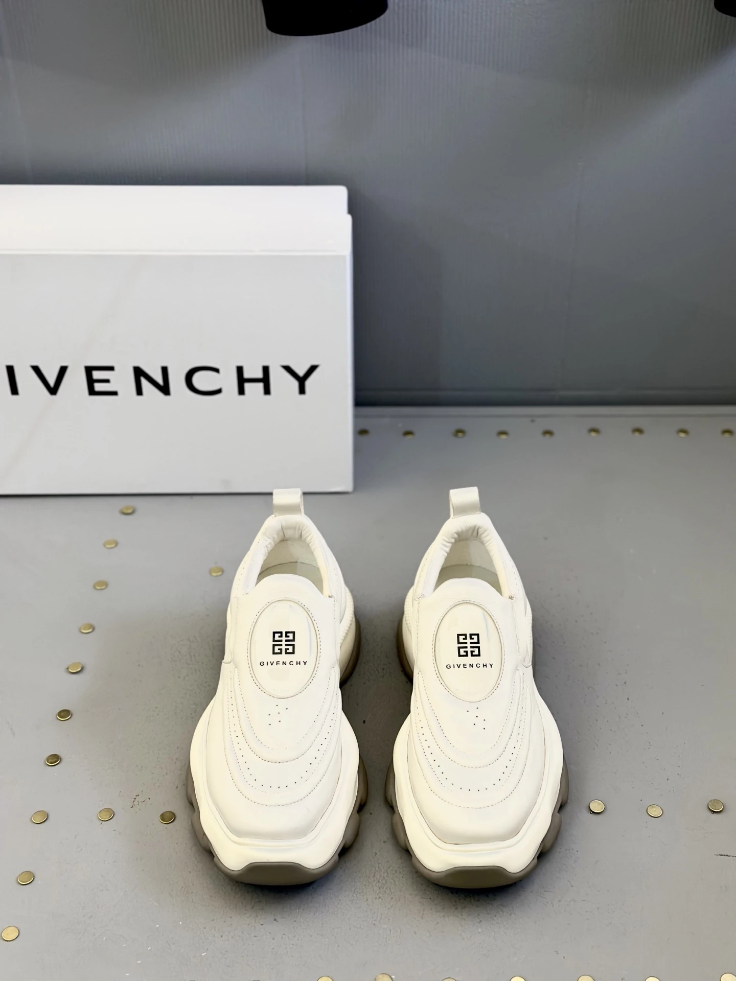Givenchy Shoes — 427baf7d