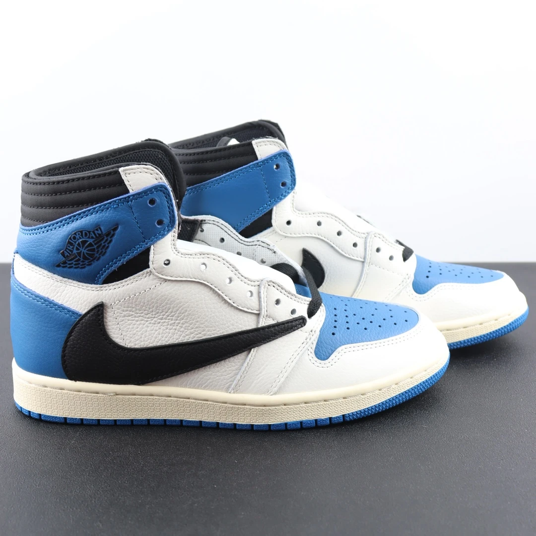 Nike Shoes — a33ccdd7