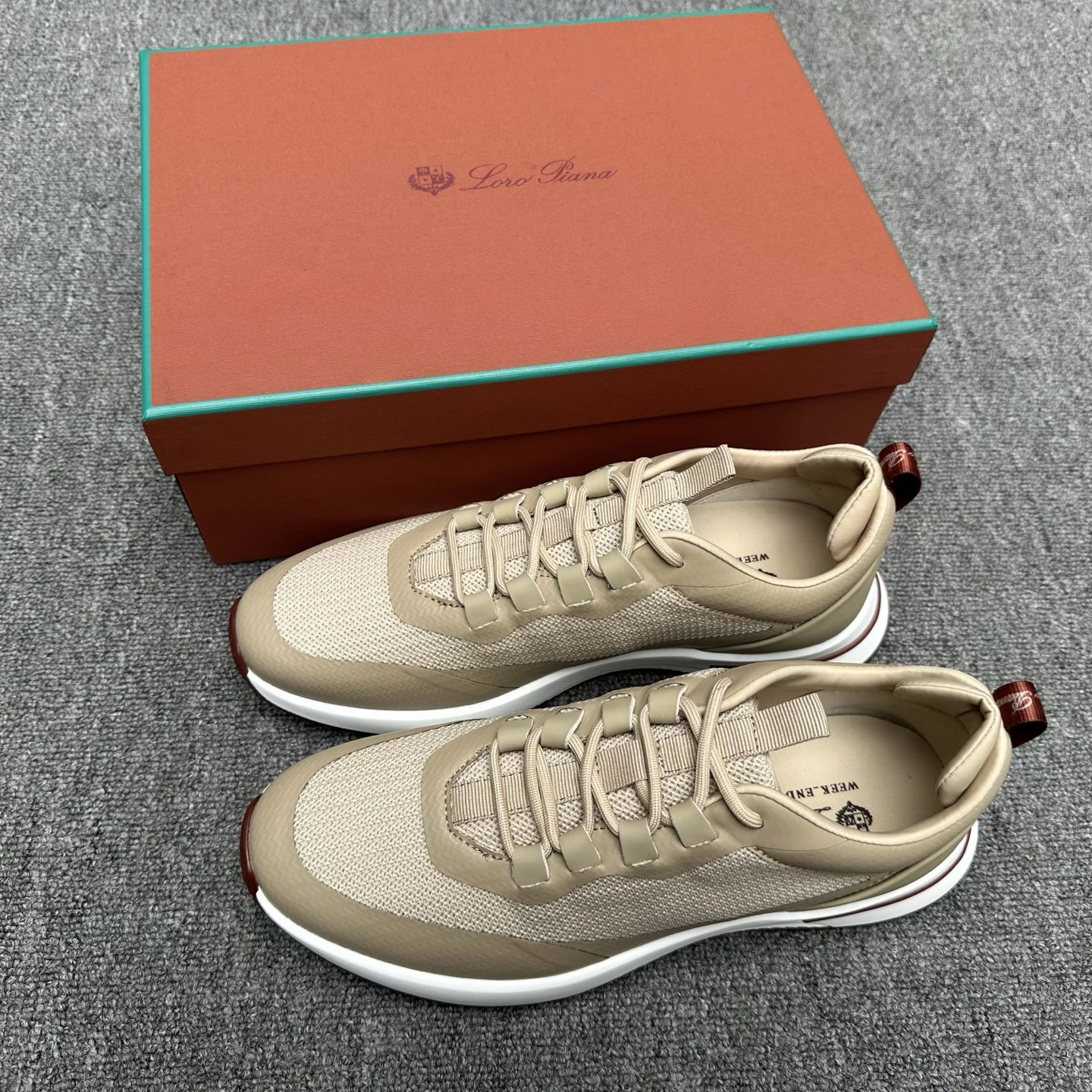 Loro Piana Sneakers — 860679bf
