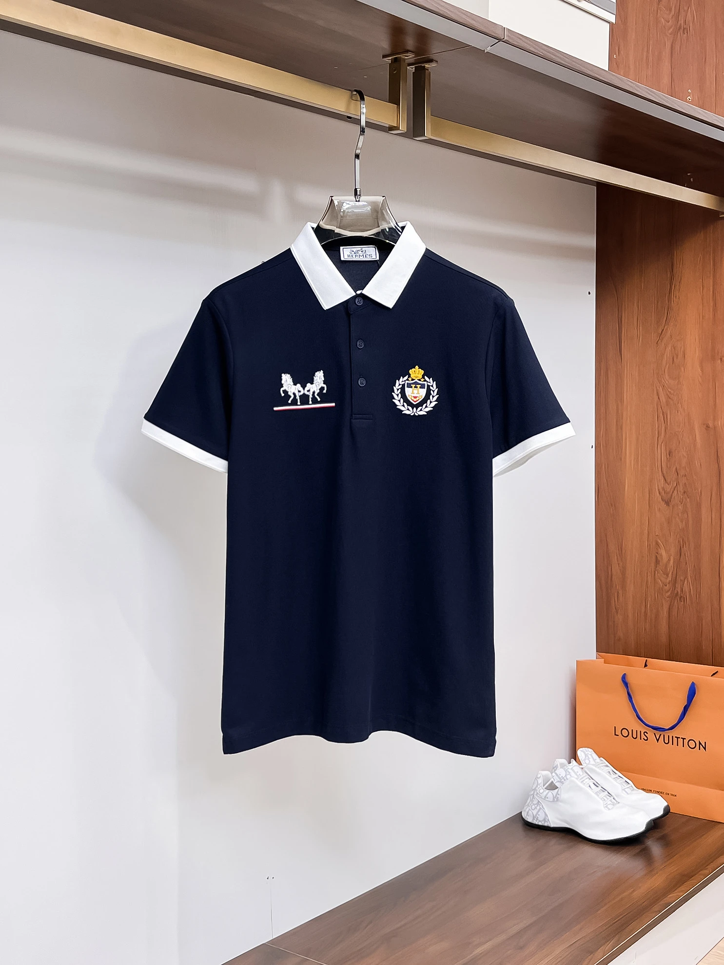Hermès T-Shirt — 2814d712