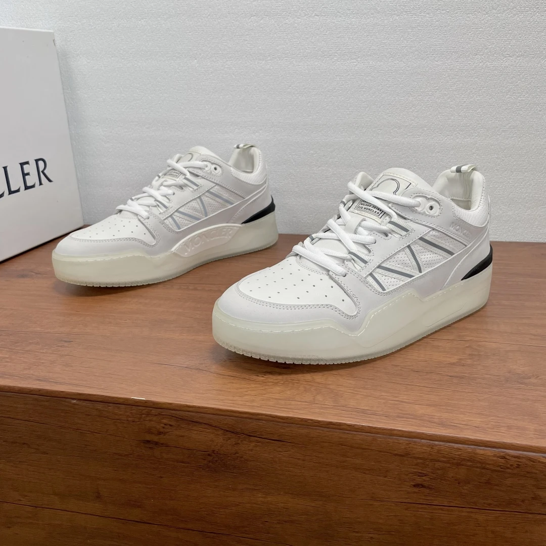 Moncler Sneakers — 8cea1c06