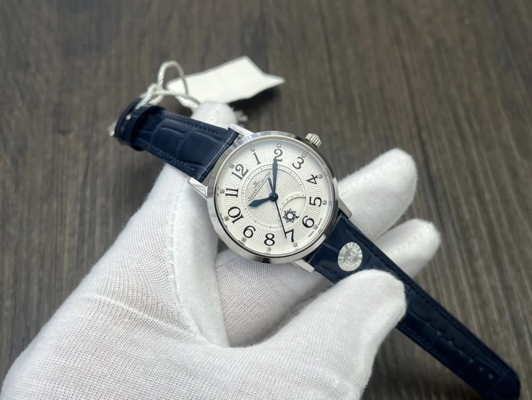 Jaeger-LeCoultre Watch — ce1dc198