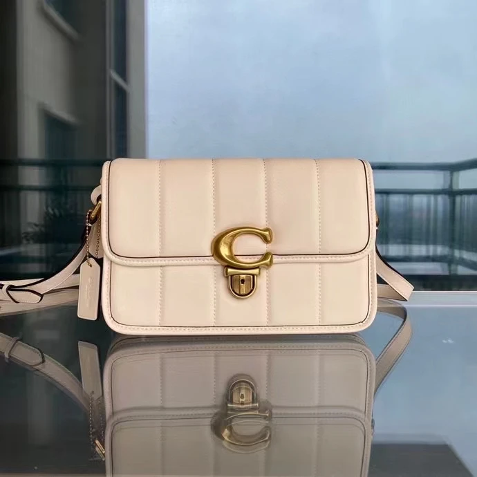 Coach Bag — 8efa35de