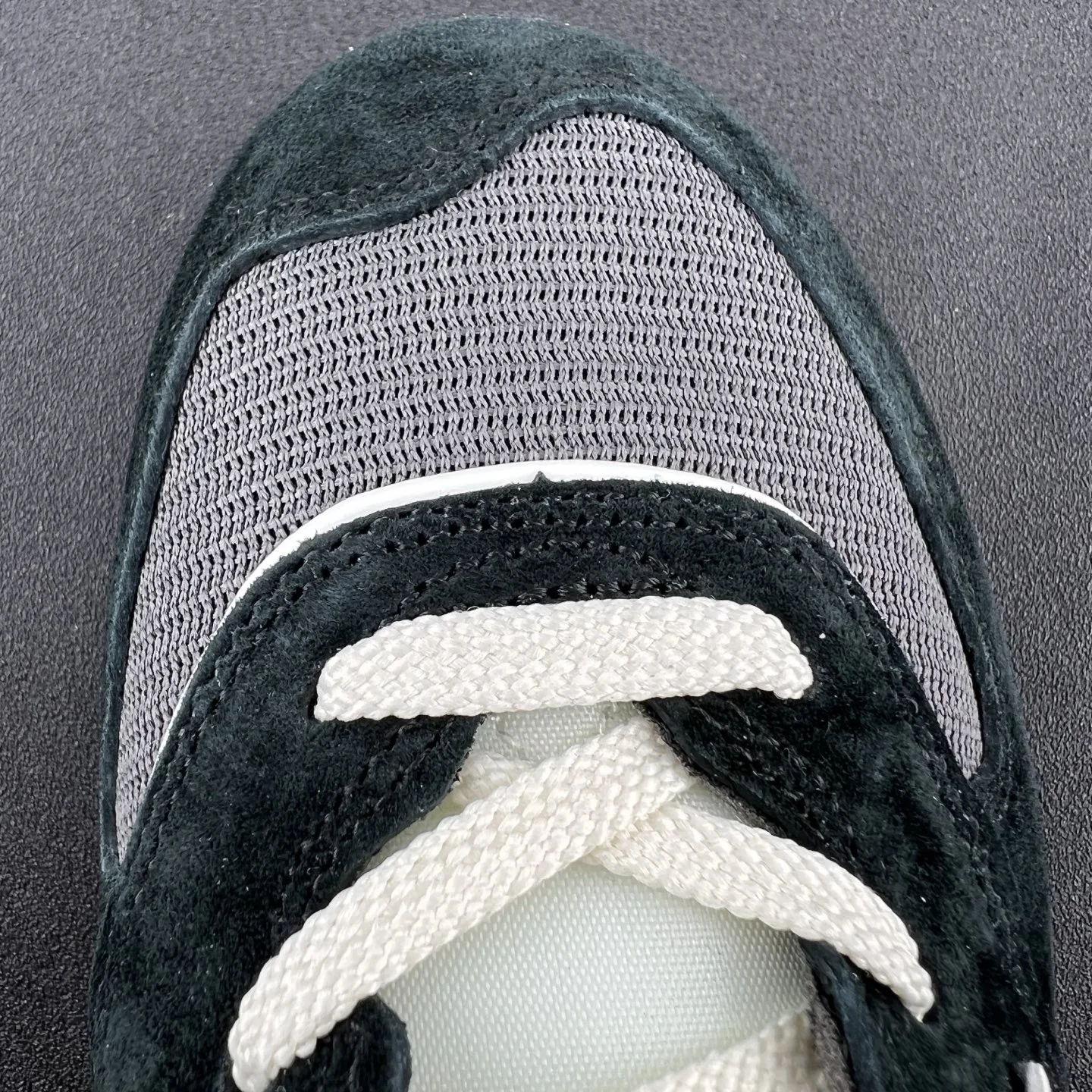 New Balance Shoes — 5340bc92