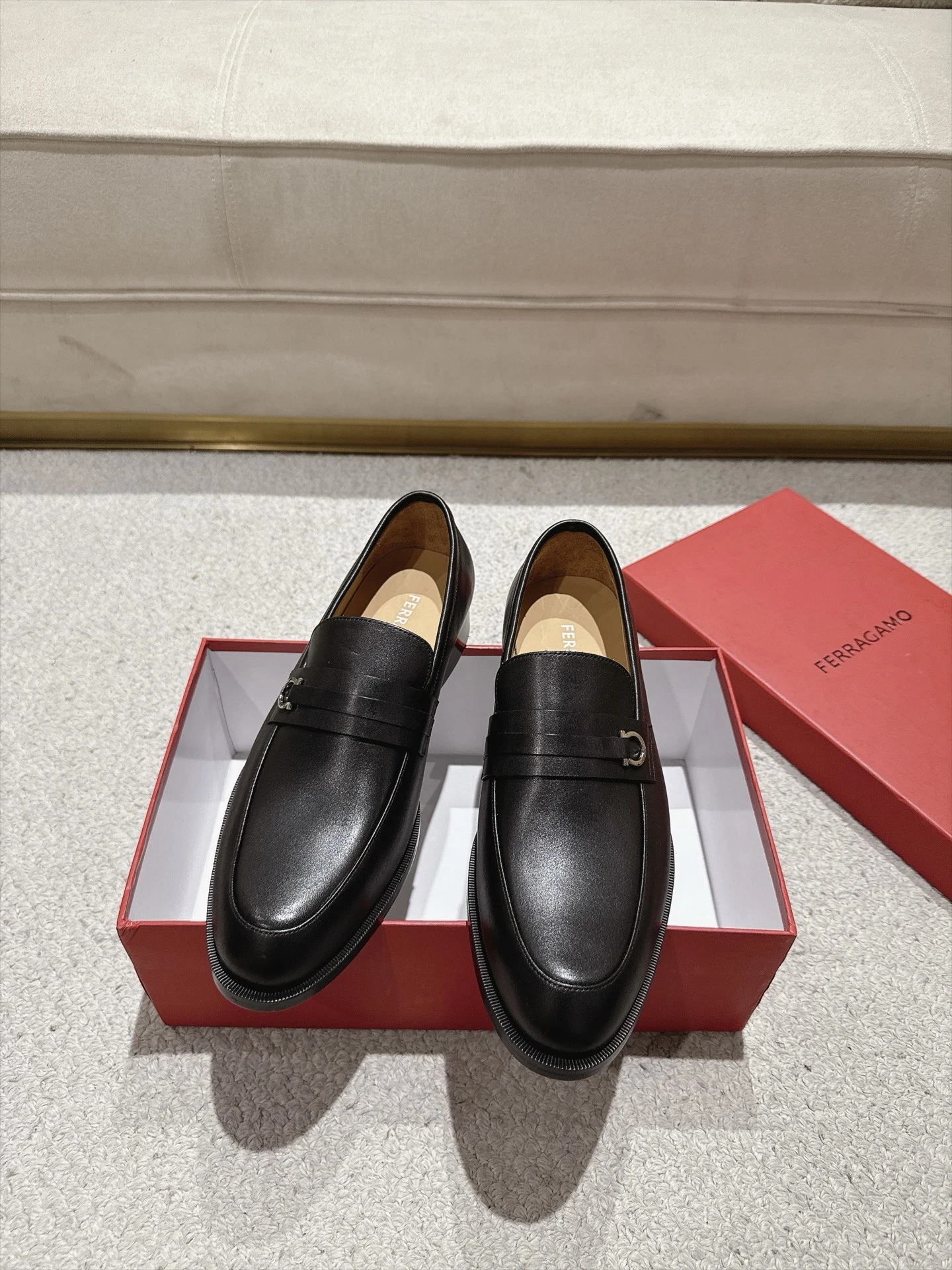 Ferragamo Dress Shoes — 83e3e4ca