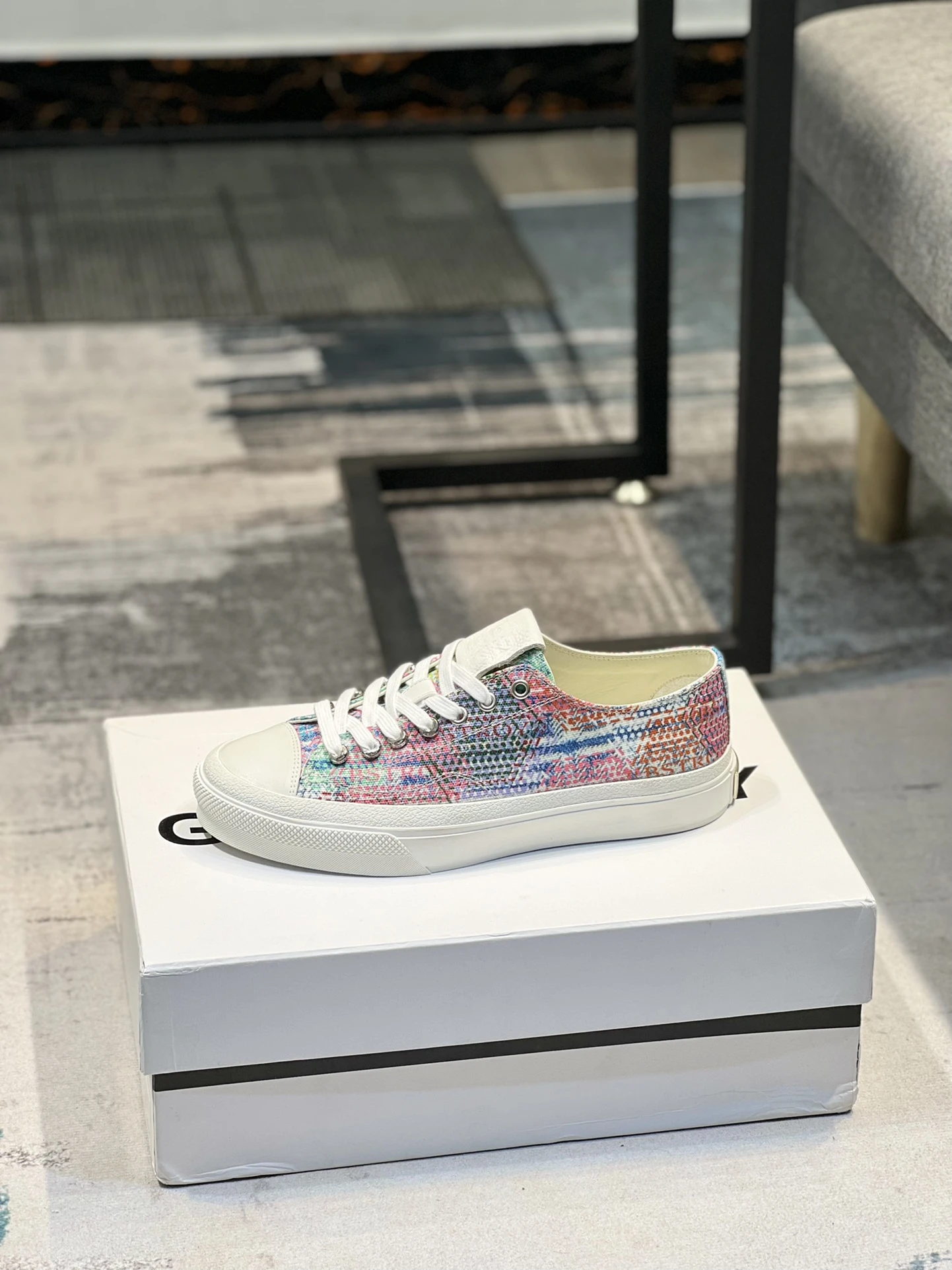 Givenchy Shoes — da8b7785