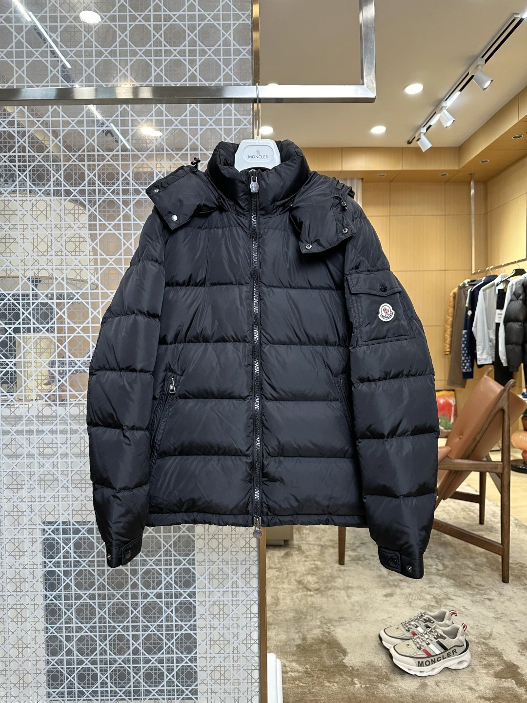 Moncler Down Jacket — c3f15a07