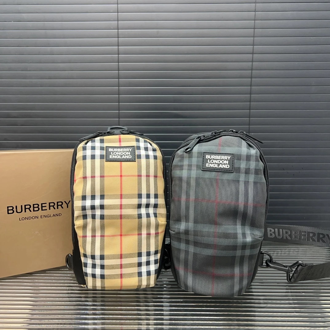 Burberry Bag — 212c85de