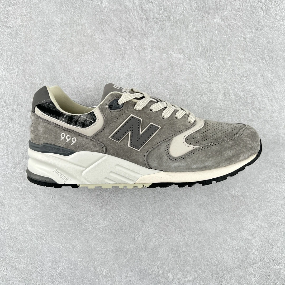 New Balance Shoes — 3b058485