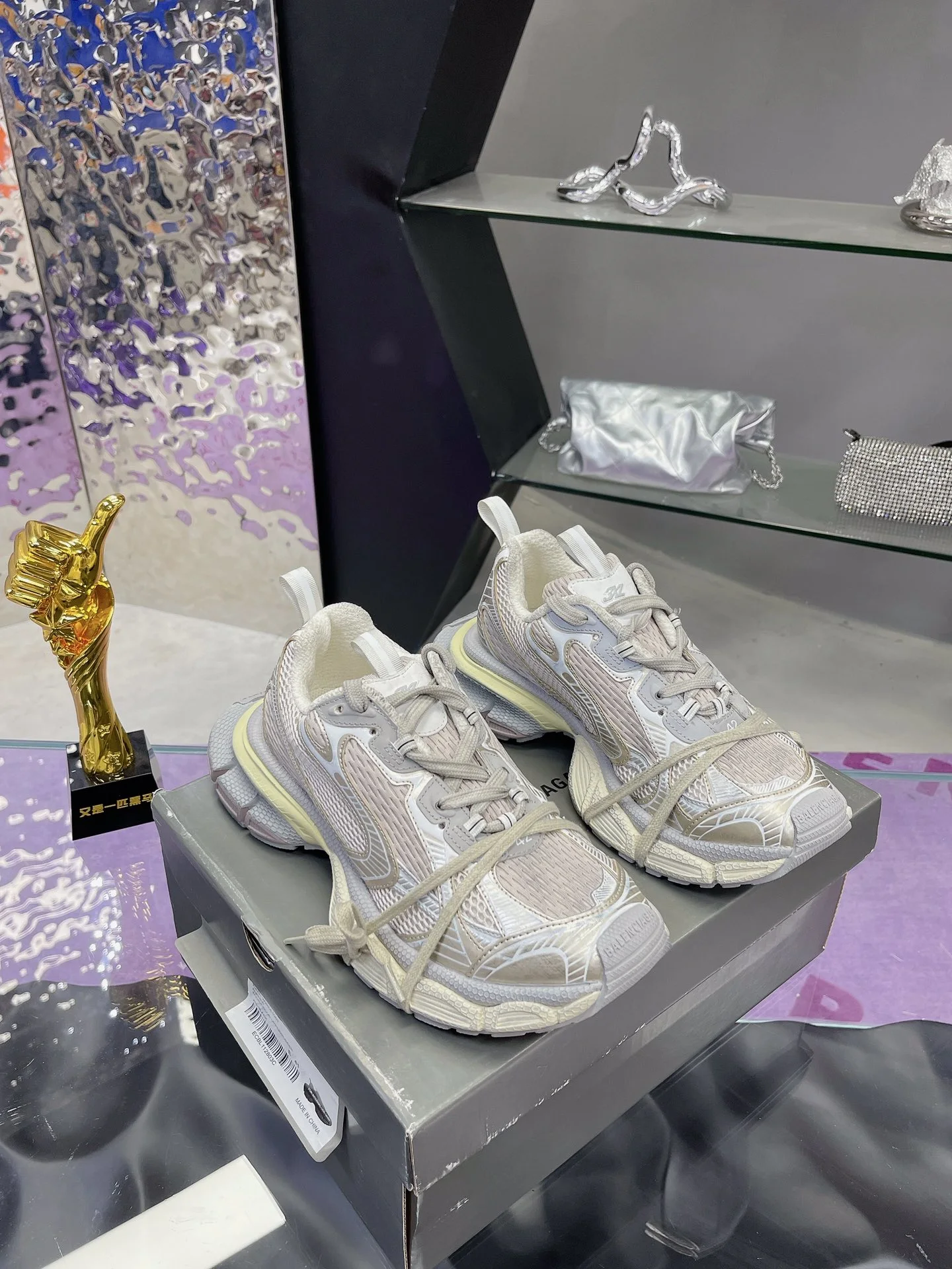Balenciaga Sneakers — 7fcc0f39