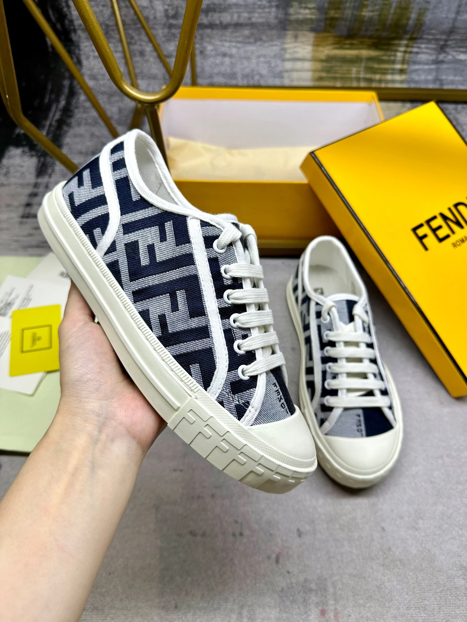 Fendi Sneakers — a9972541