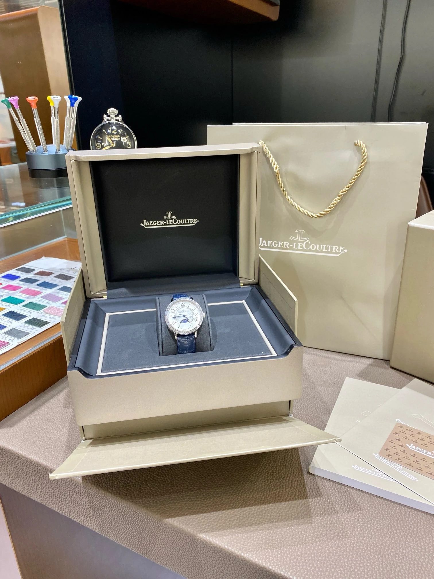 Jaeger-LeCoultre Watch — 7cdb48ea