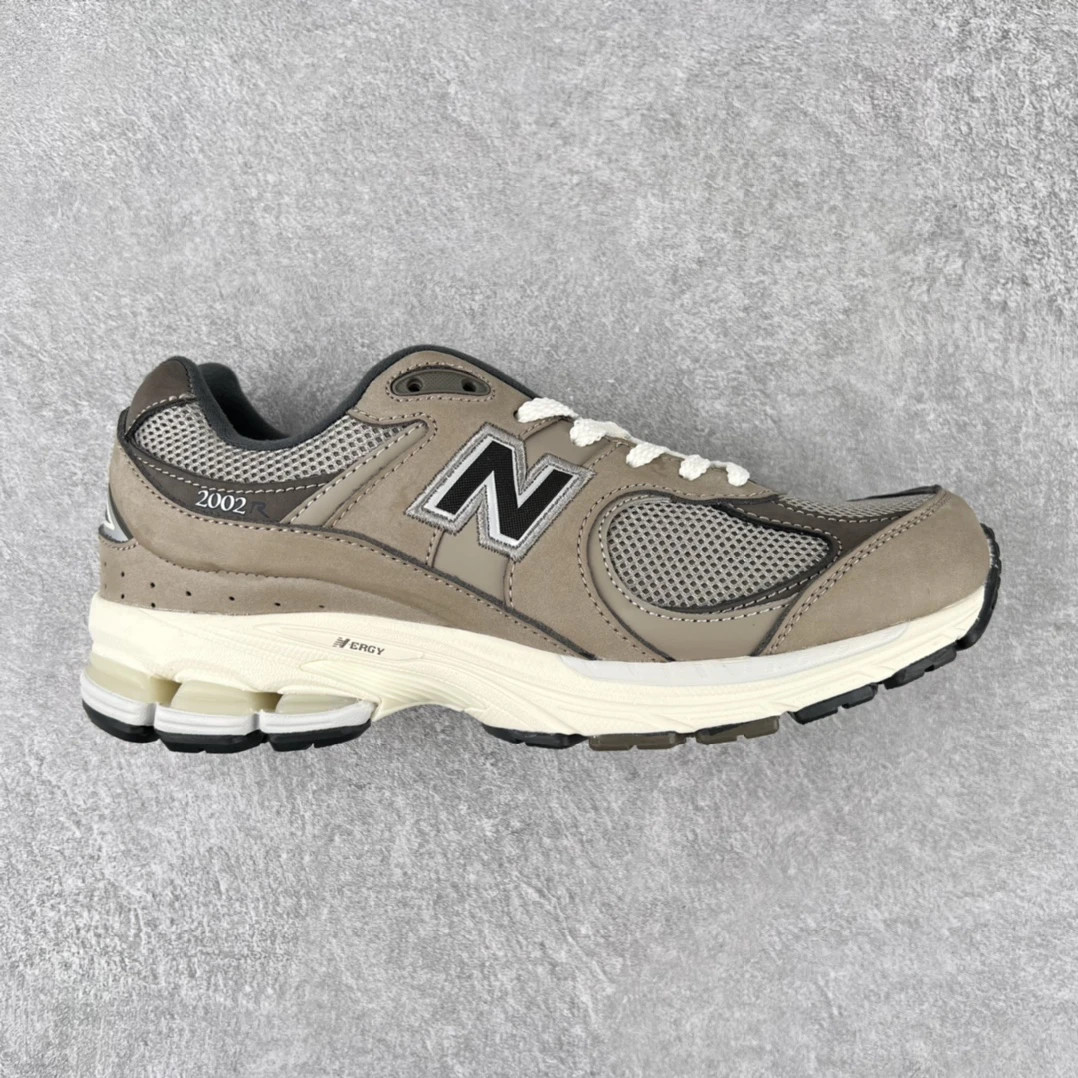 New Balance Shoes — 181845b8