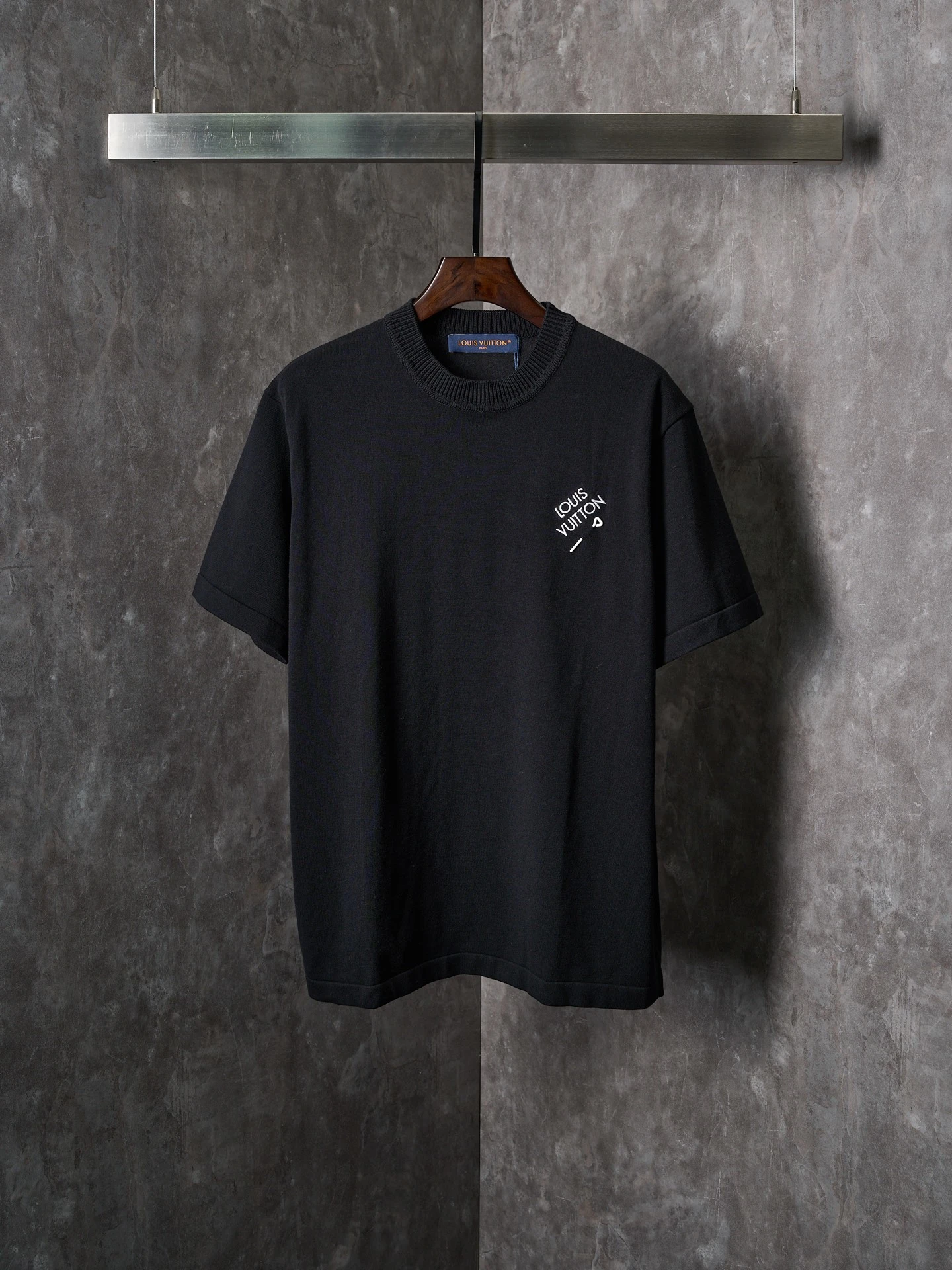 Louis Vuitton T-Shirt — df0caba4