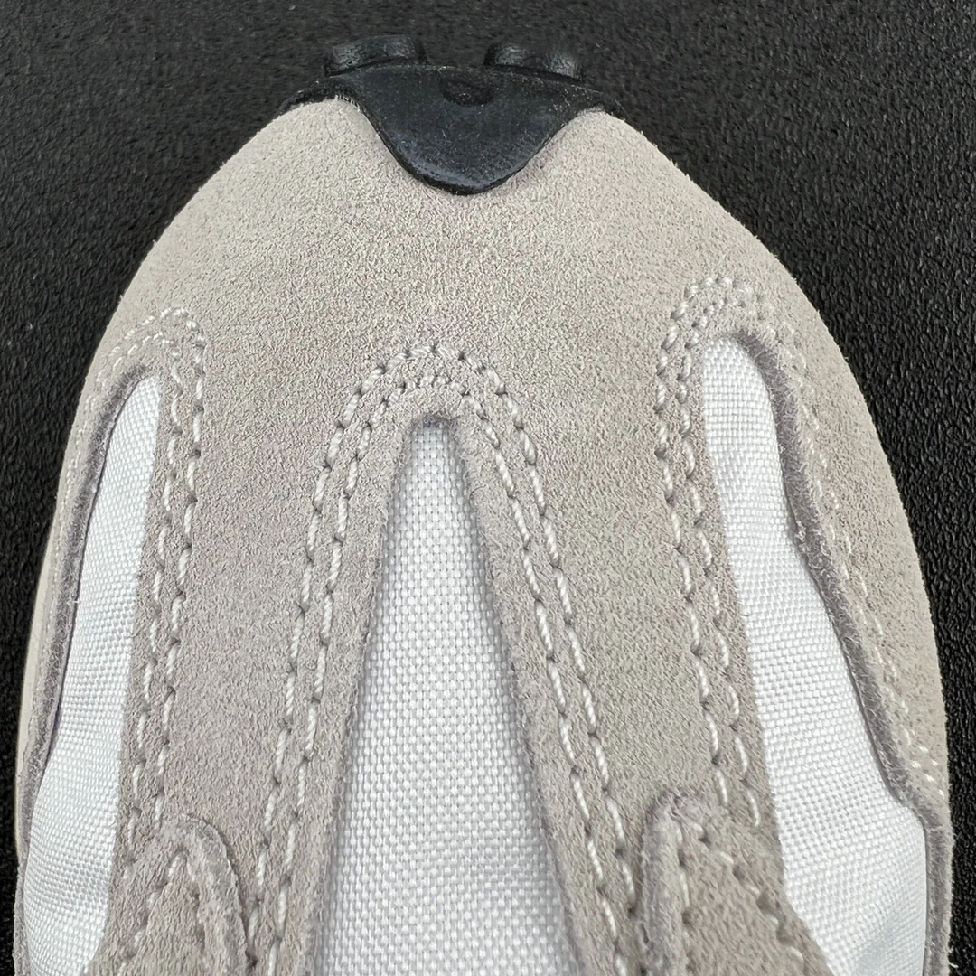 New Balance Shoes — ec3aa8ae
