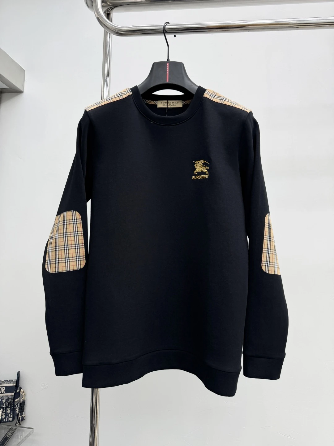 Sweatshirts — 6d445c9d