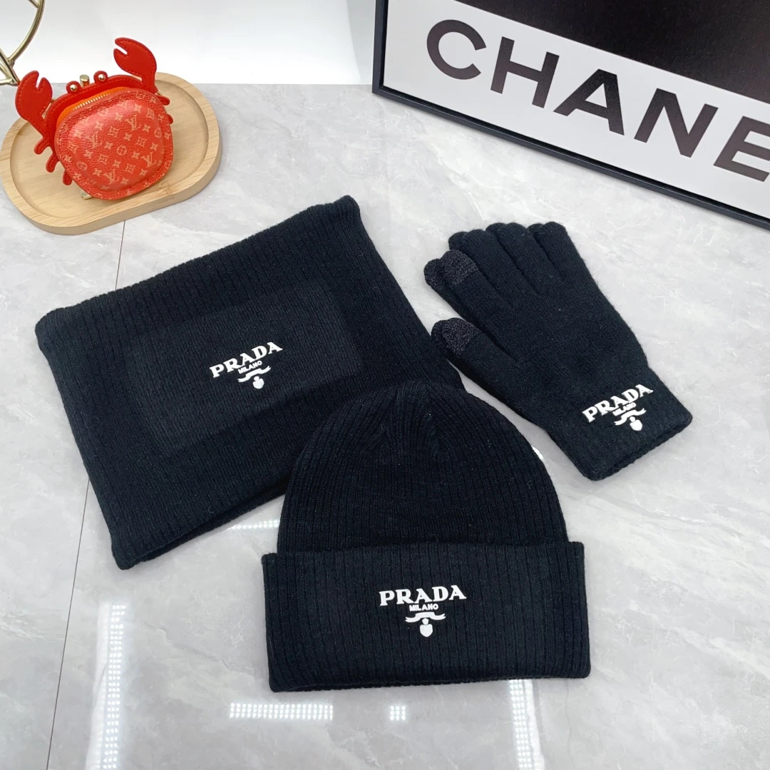 Prada Hat — bcba5e11