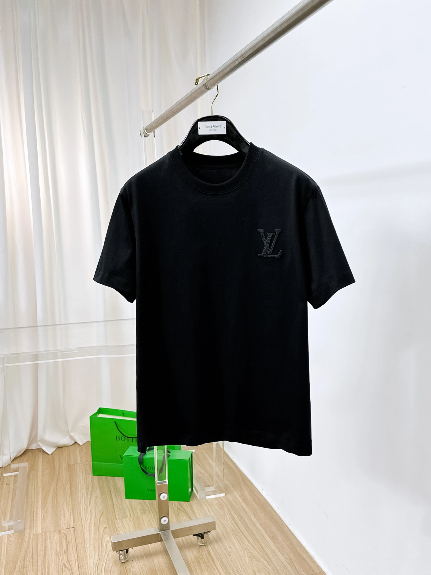 Louis Vuitton T-Shirt — a3f2e3f8