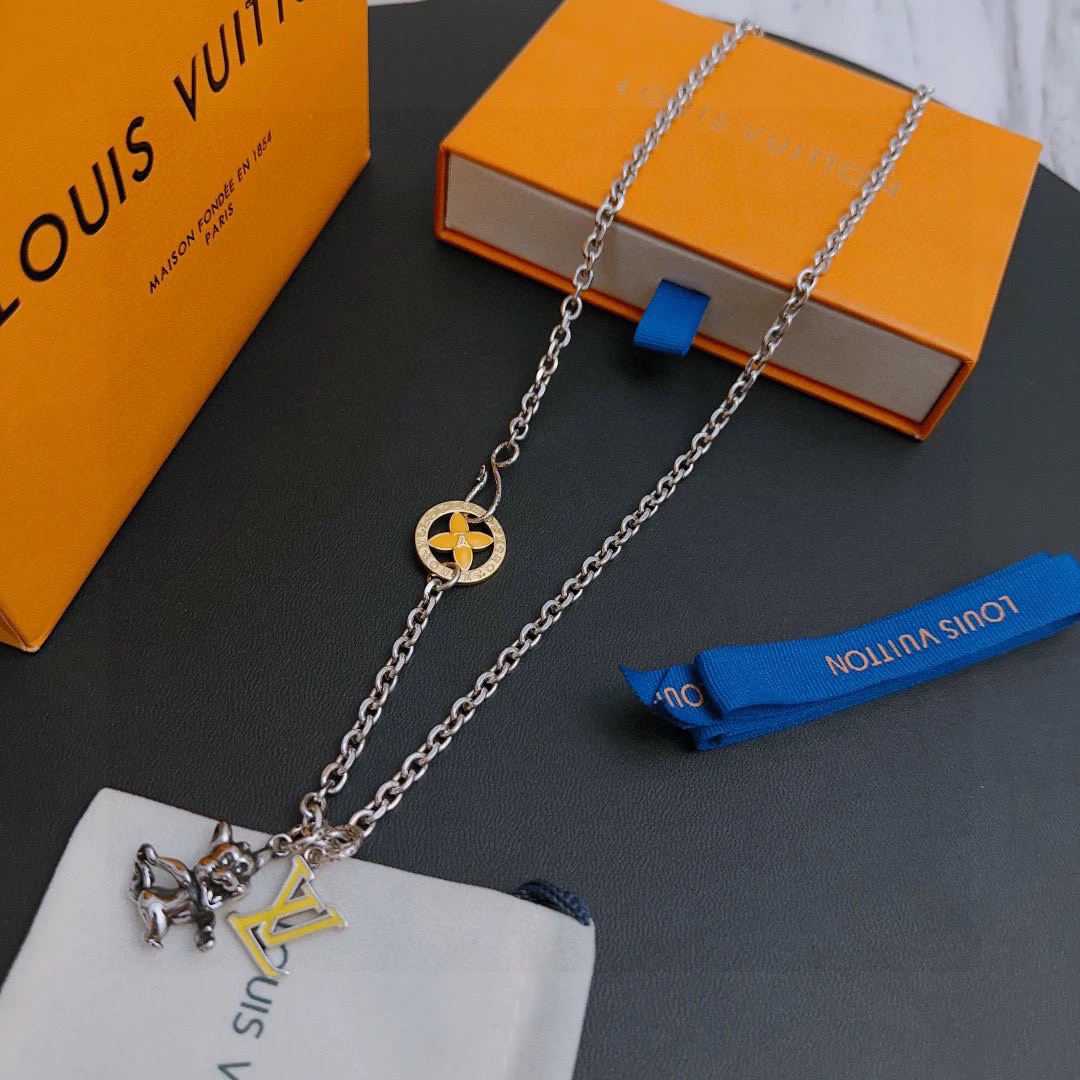 Louis Vuitton Necklaces — 1c580ff6