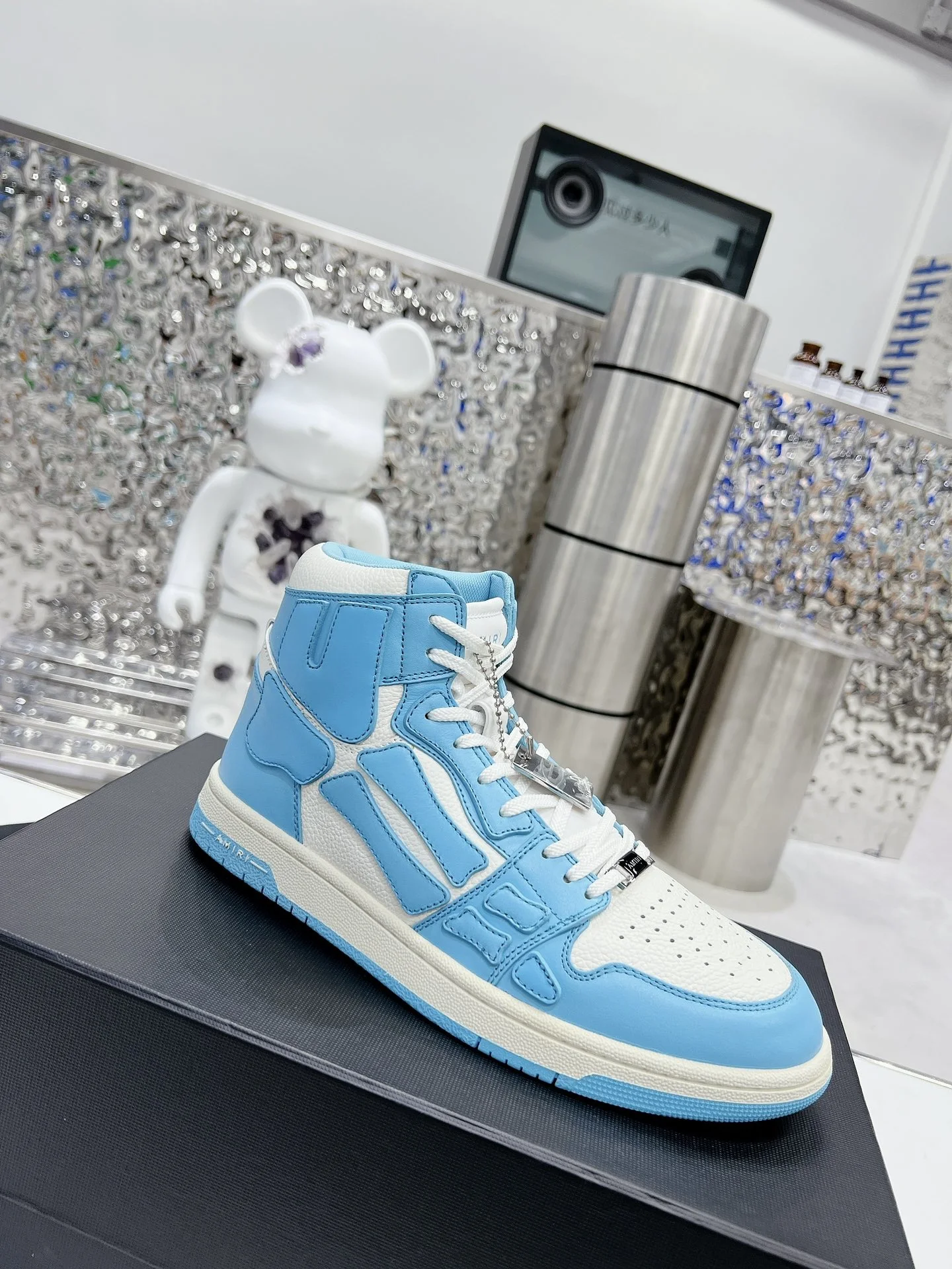 Amiri Sneakers — 173c1be7