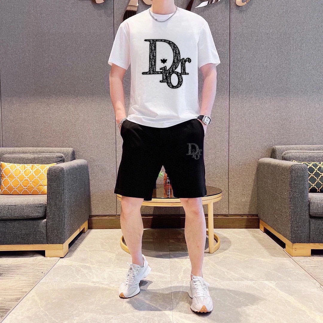Dior T-Shirt — cf61dc61