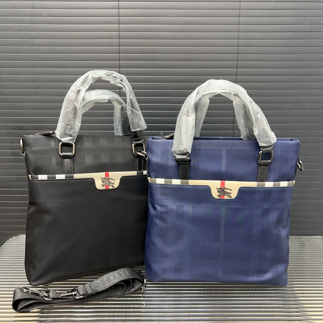 Burberry Bag — d0897242