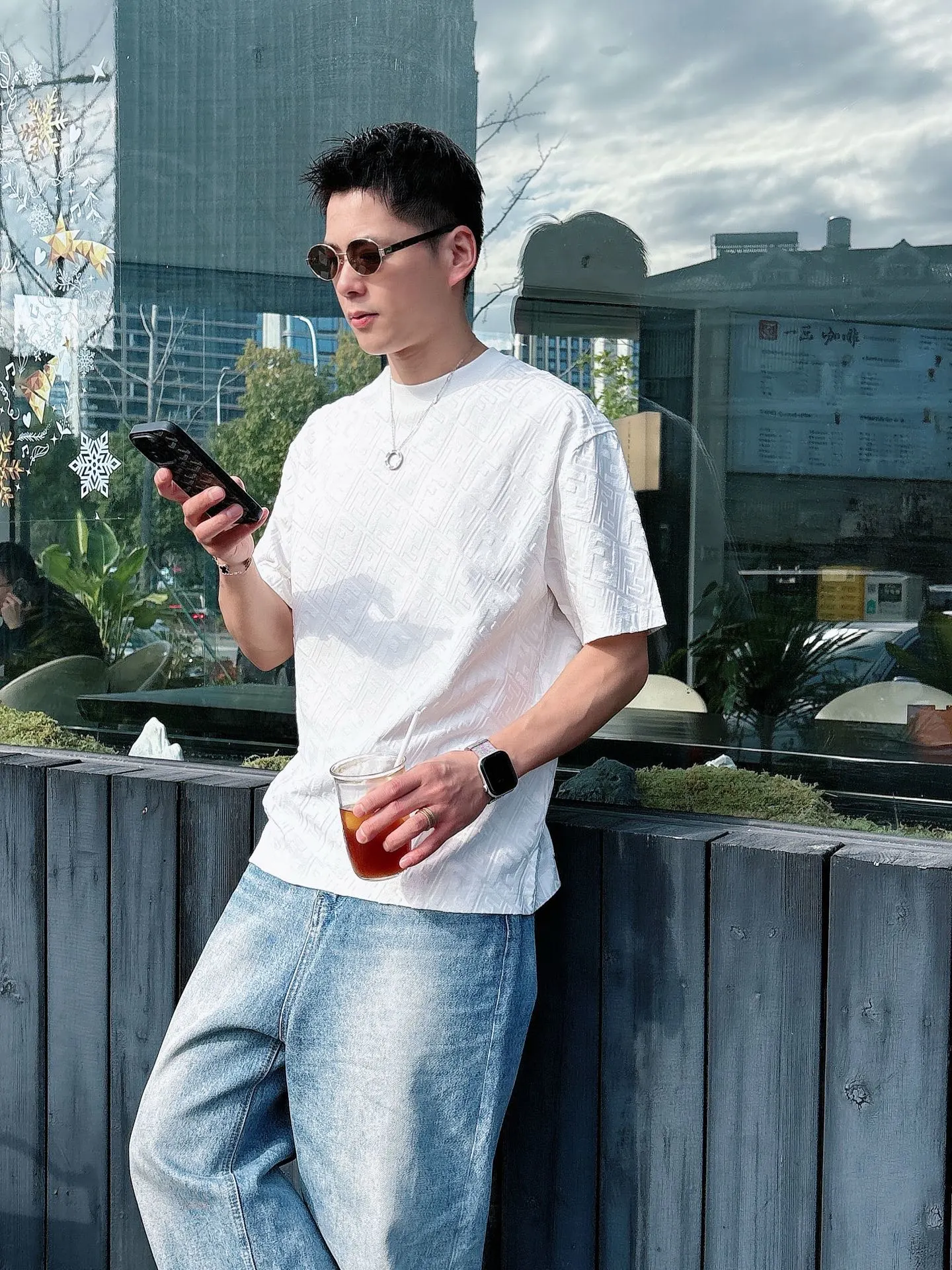 Fendi T-Shirt — d322230c
