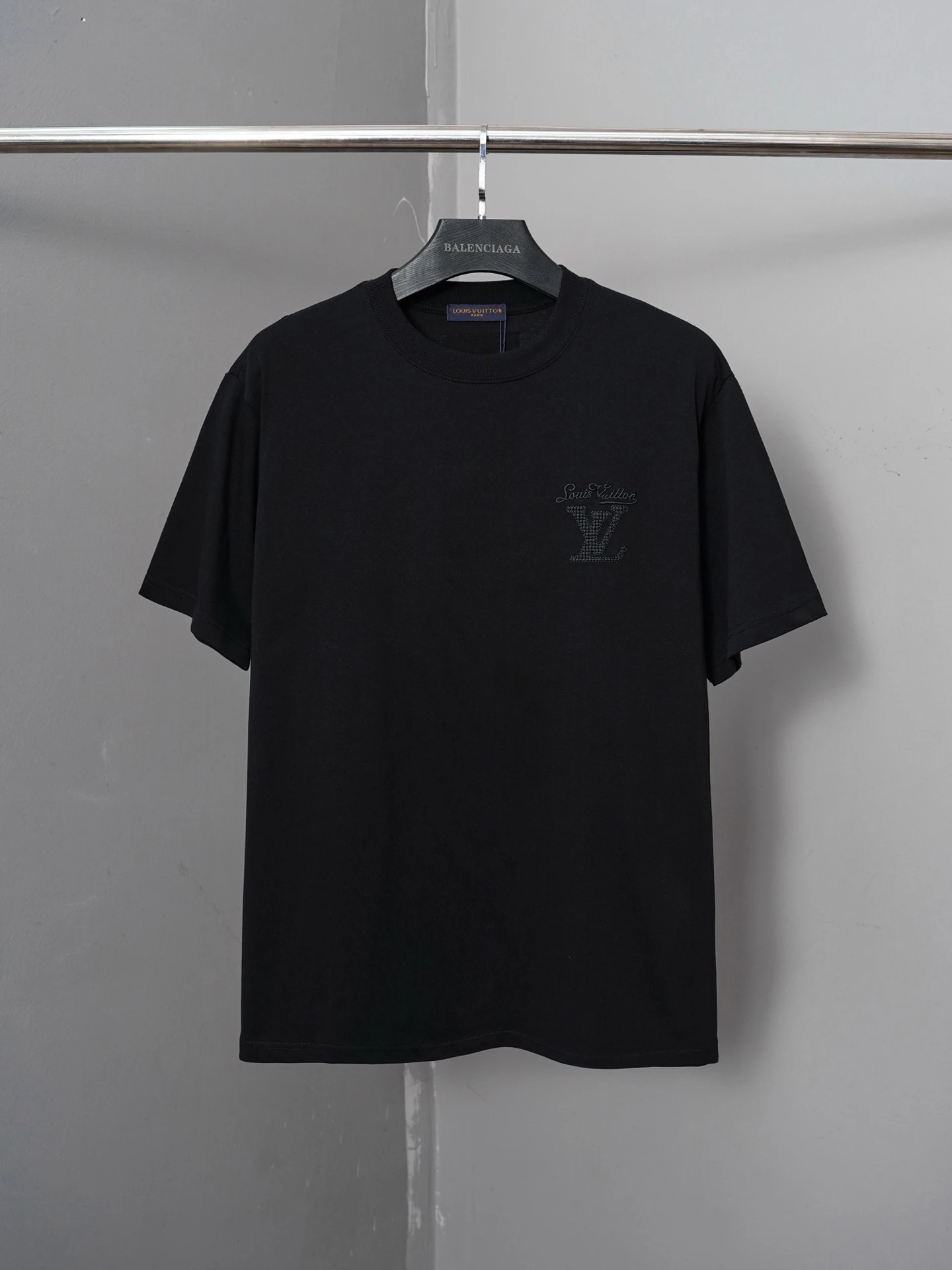 Louis Vuitton T-Shirt — 60fac196