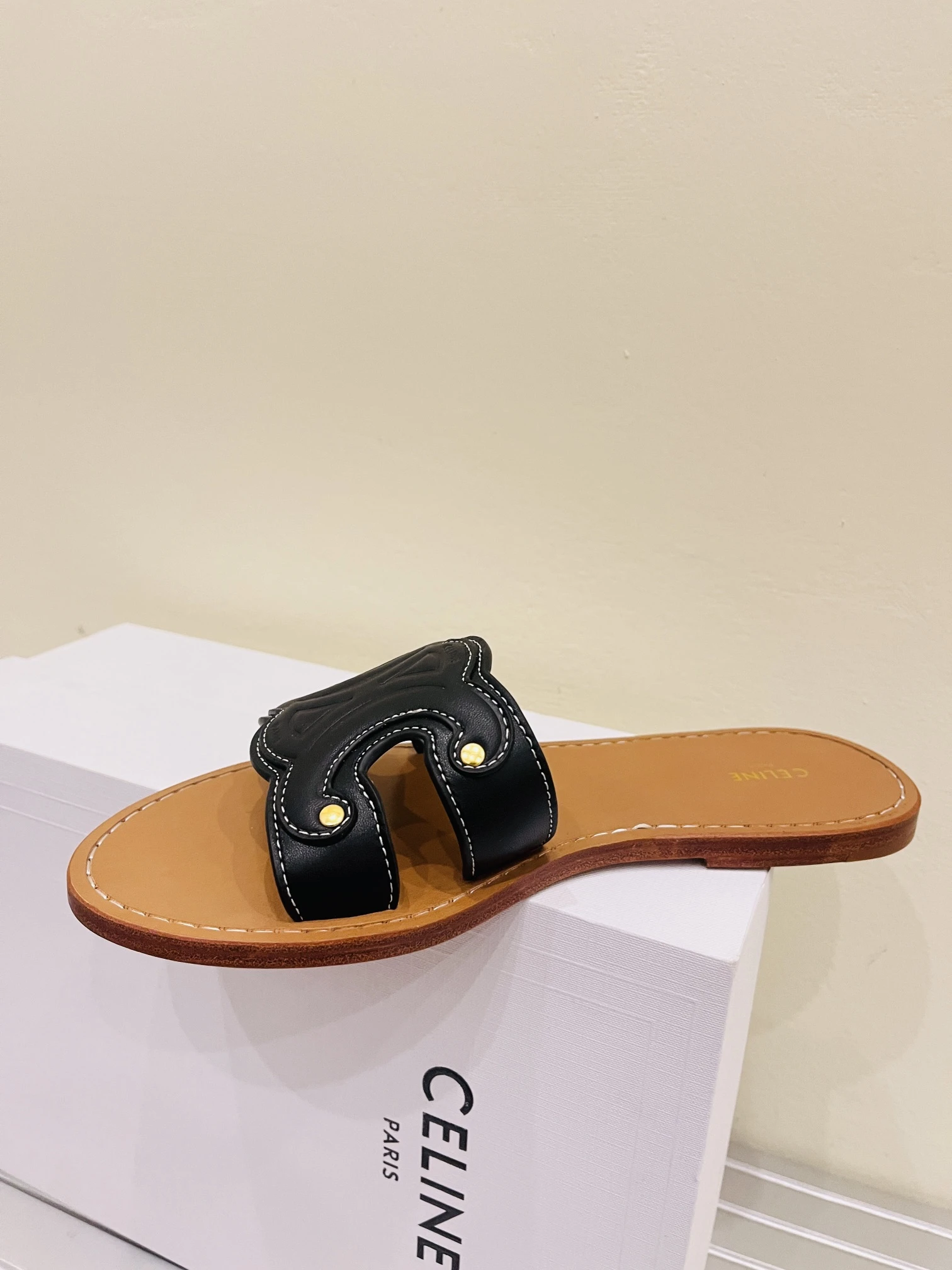 Celine Shoes — b10aeb20