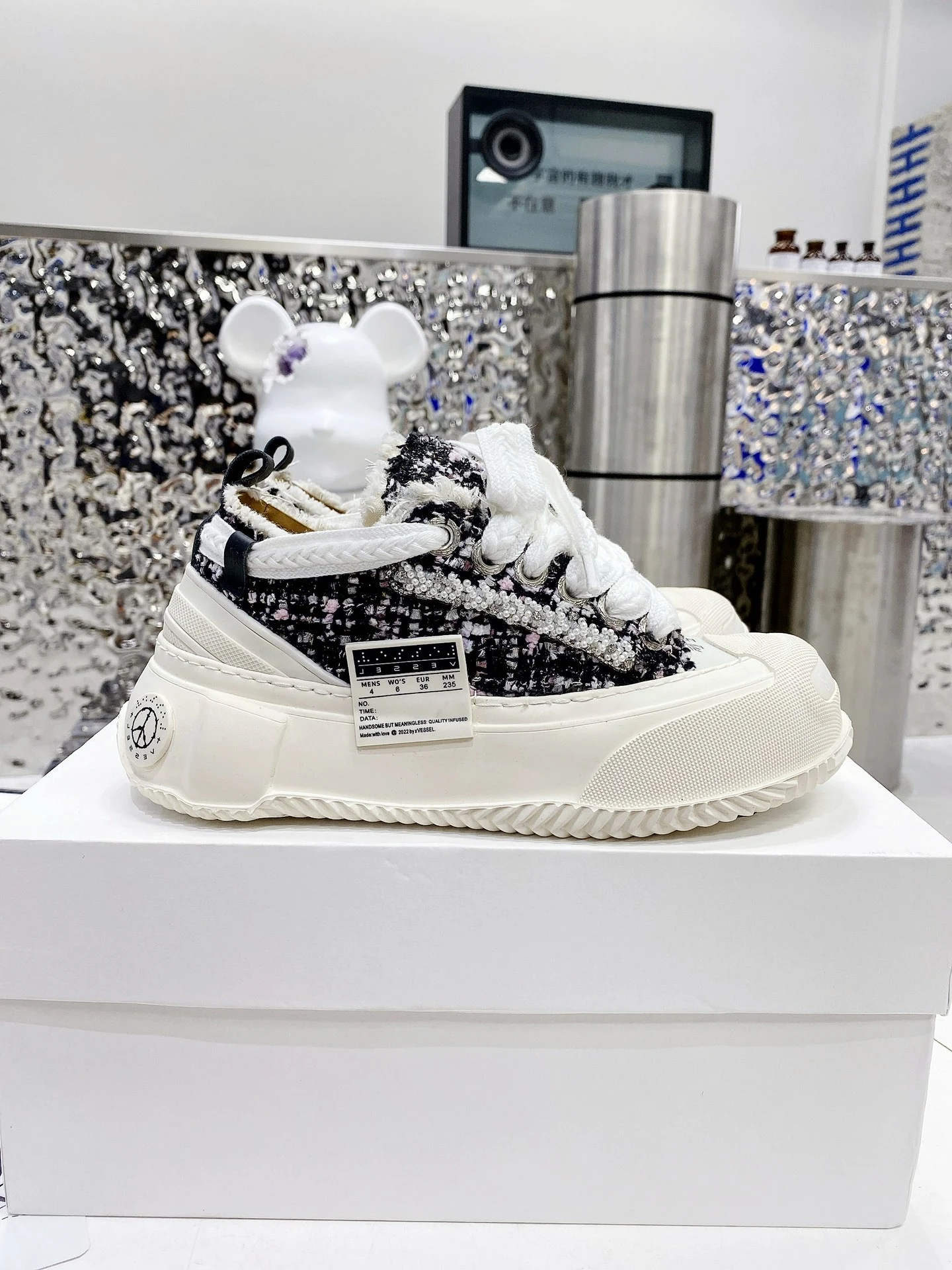 XVESSEL Sneakers — e7a93d6f