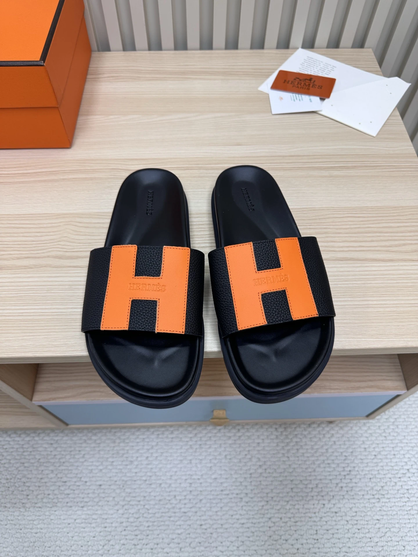 Hermès Slippers — 4deb5973