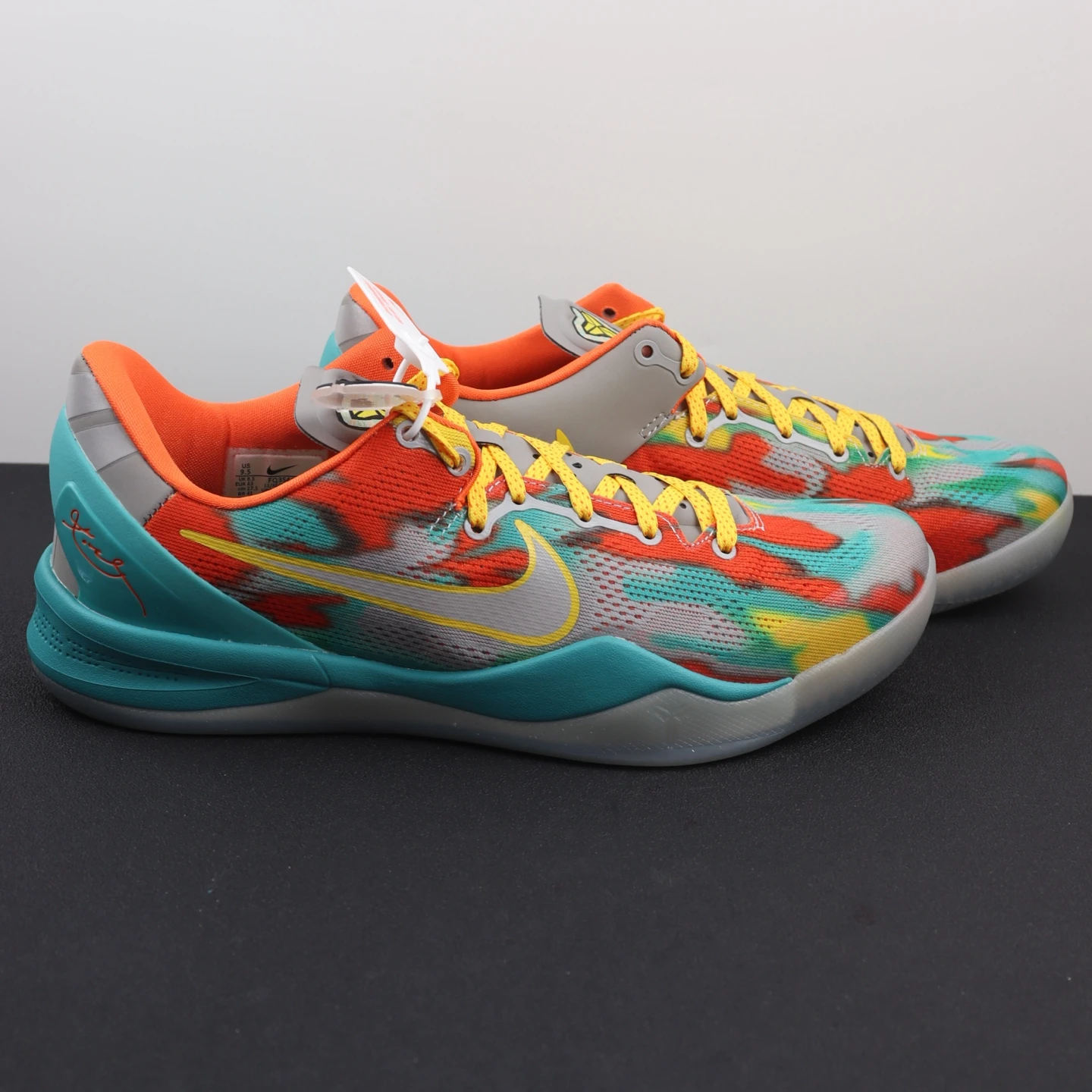 Sneakers — 58e93a73