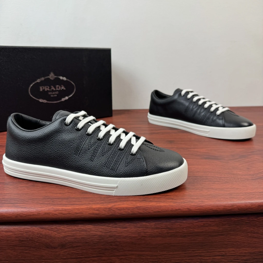 Prada Sneakers — a643fb13
