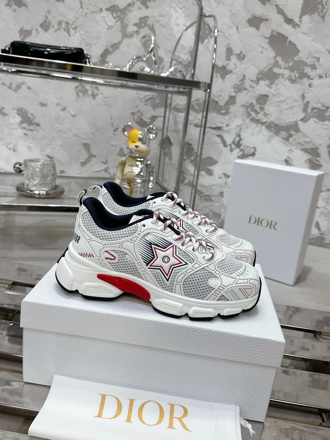 Dior Sneakers — 713541eb