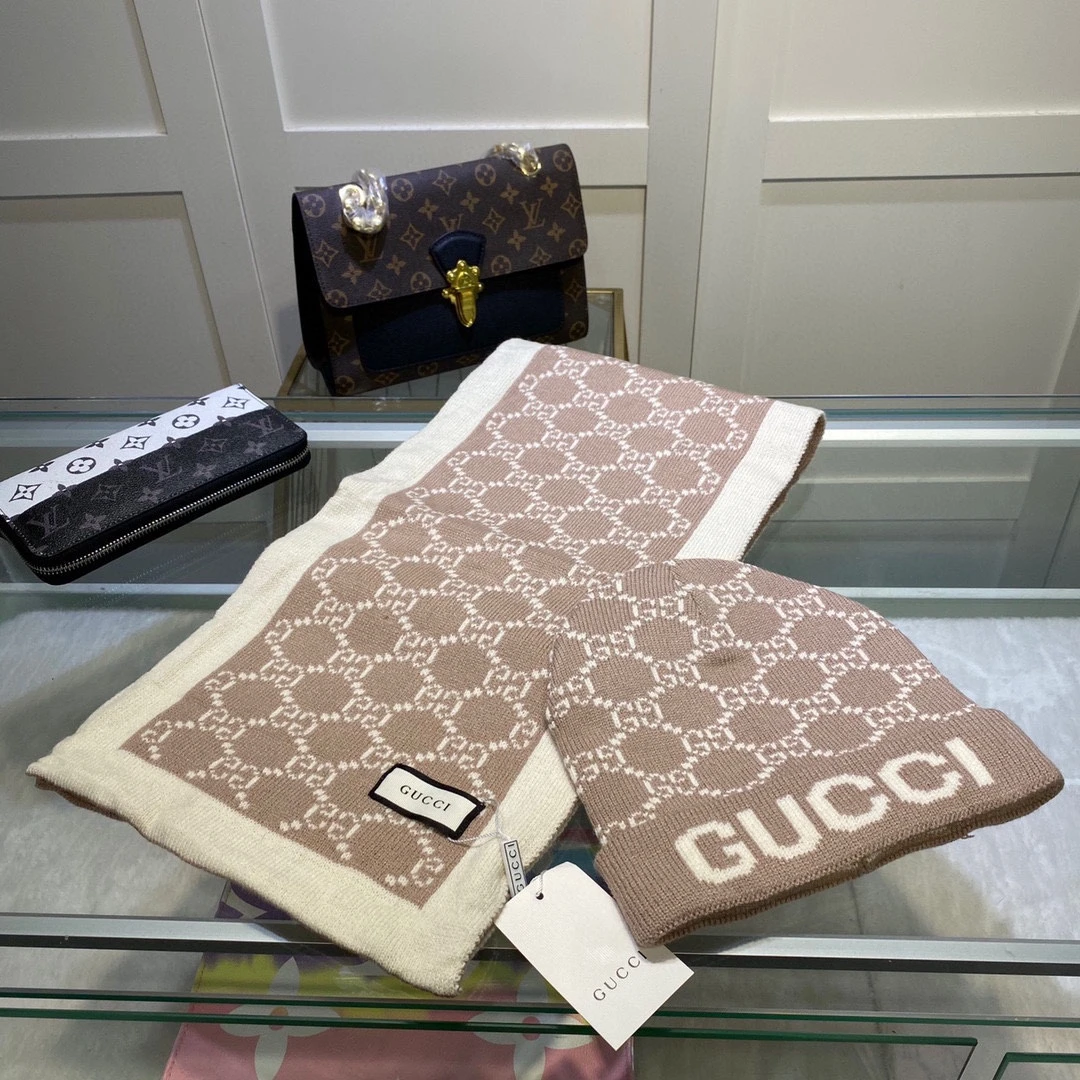 Gucci Hat — 877823e2