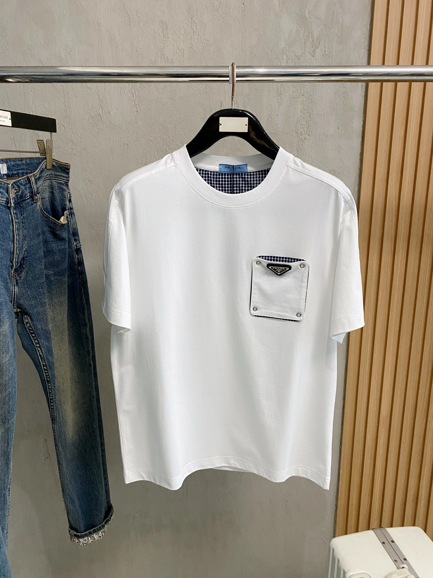 Prada T-Shirt — 0d5a2134