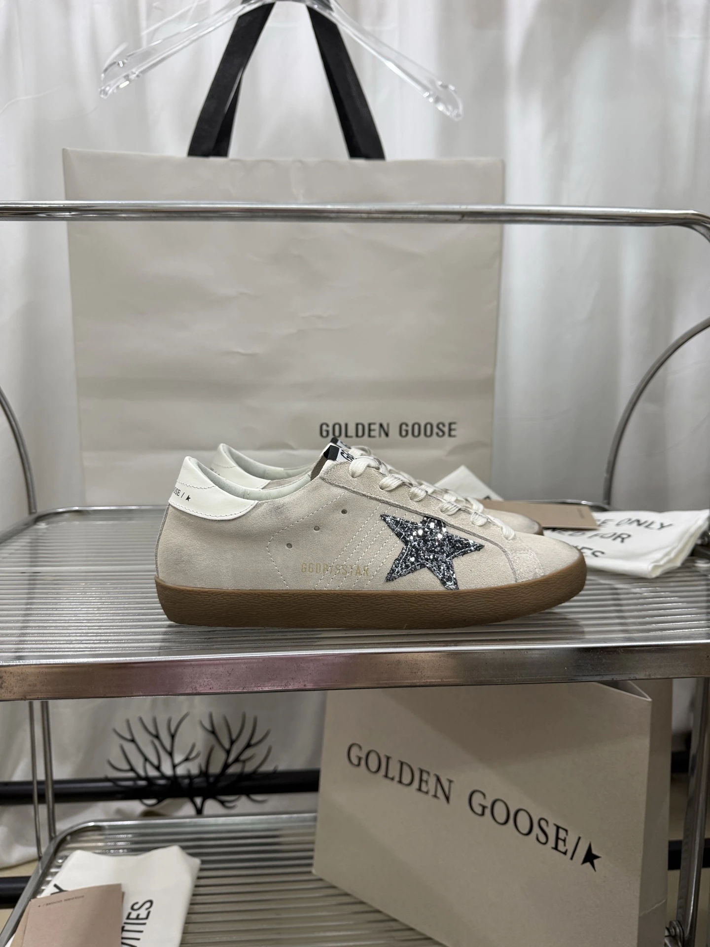 Golden Goose Sneakers — 08184395