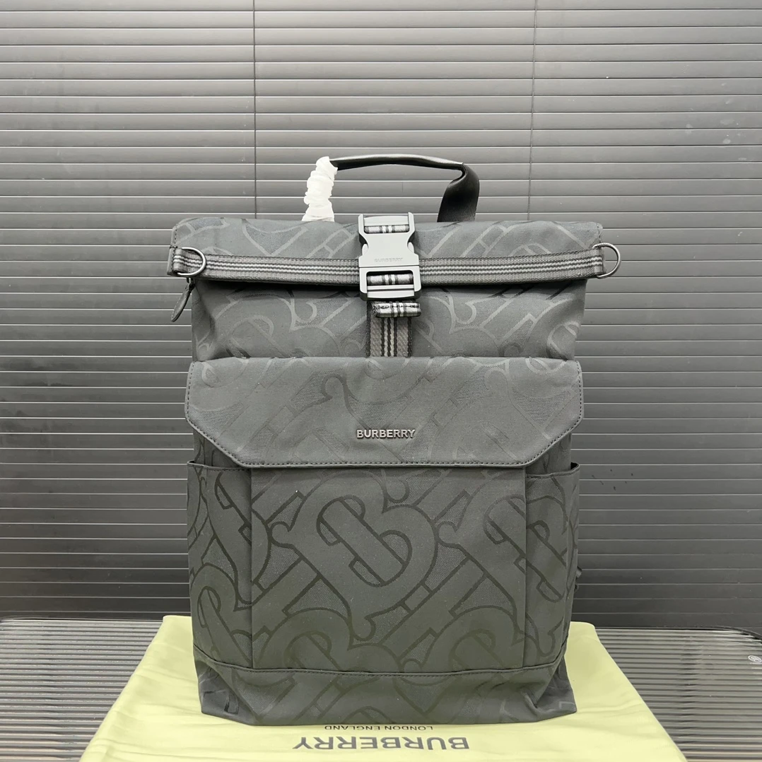 Burberry Bag — ef29c0ab