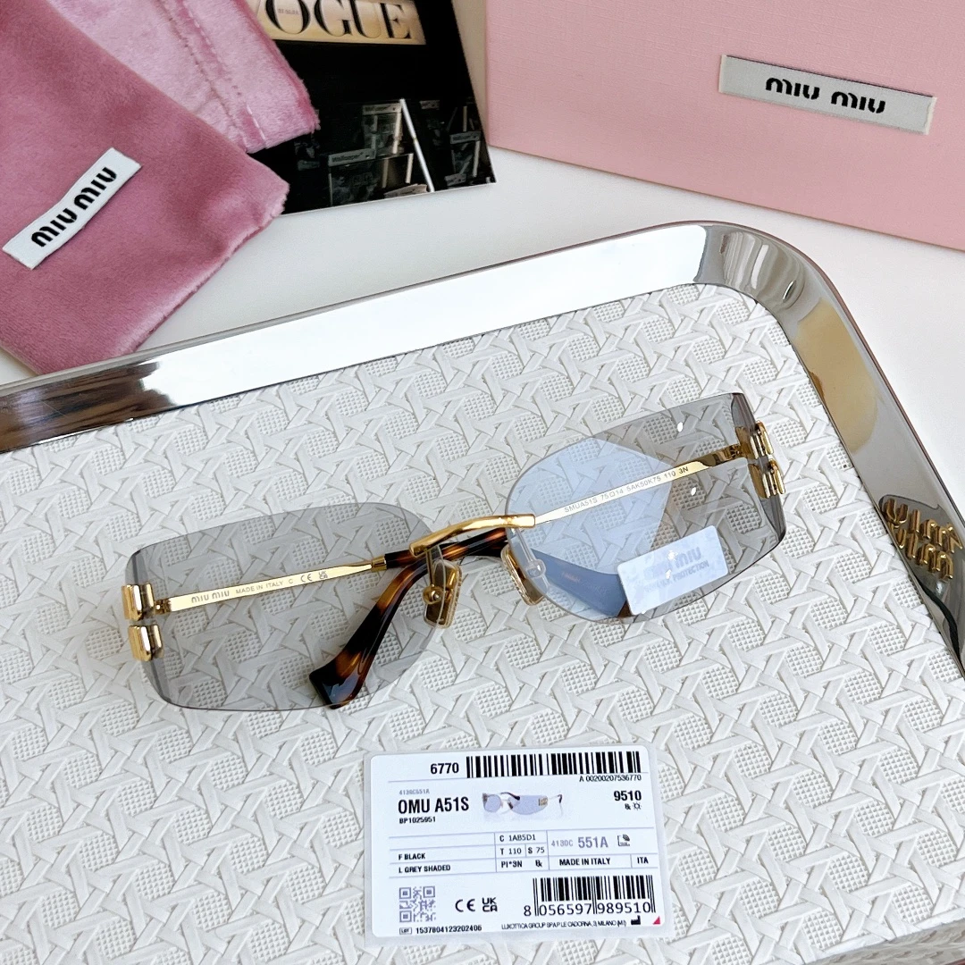 Miu Miu Eyewear — 6d499a3a