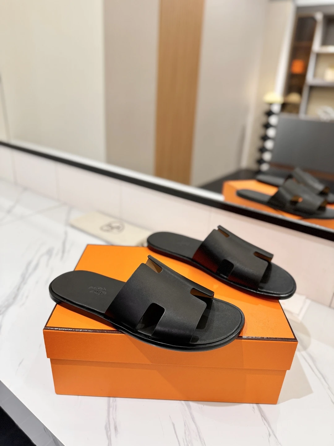 Hermès Slippers — 4f43ddfe
